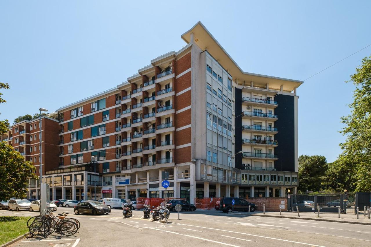 Studio 24 - Holiday & Business Apartment Bologna Exteriör bild